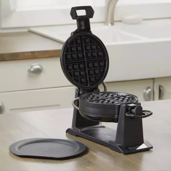 BLACK+DECKER 2-Waffle Black Flip Belgian Waffle Maker