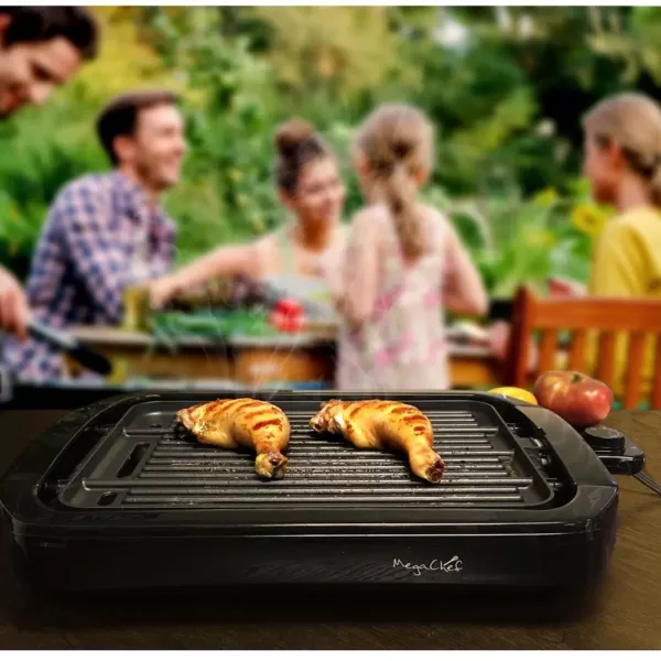 MegaChef 165 sq. in. Black Reversible Indoor Grill and Griddle