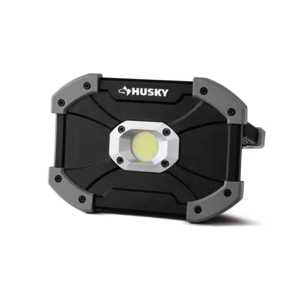 Husky 700 Lumens LED Utility Light