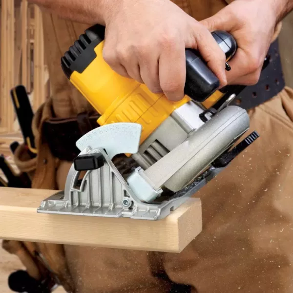 DEWALT 20-Volt MAX Cordless 6-1/2 in. Circular Saw with (2) 20-Volt Batteries 5.0Ah & Charger