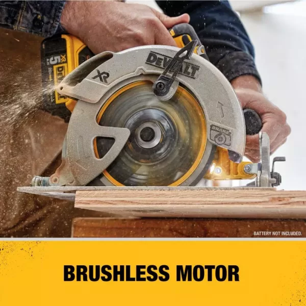 DEWALT 20-Volt MAX XR Cordless Brushless 7-1/4 in. Circular Saw with (1) 20-Volt Battery 3.0Ah & Charger