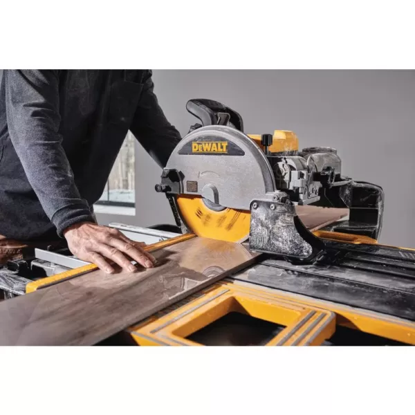 DEWALT 10 in. High Capacity Wet Tile Saw