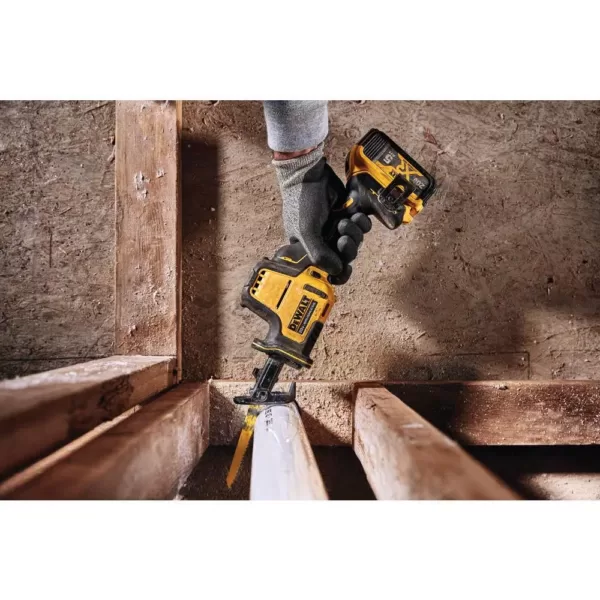 DEWALT ATOMIC 20-Volt MAX Cordless Brushless Compact Reciprocating Saw, (1) 5.0Ah Battery, Charger & Bag