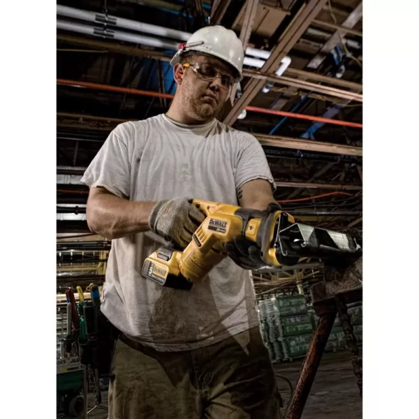 DEWALT 20-Volt MAX Cordless Compact Reciprocating Saw with (1) 20-Volt Battery 5.0Ah