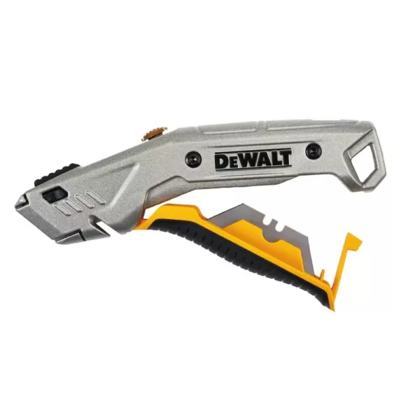 DEWALT Instant Change Retractable Utility Knife