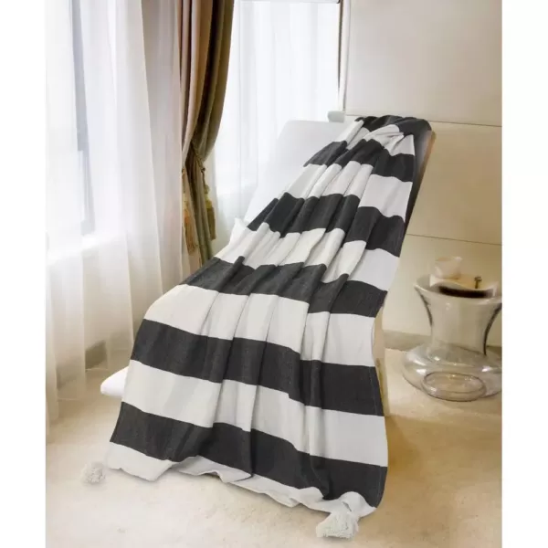 LR Home Metty Charcoal / Ivory Bold Striped Tasseled Cotton Throw Blanket