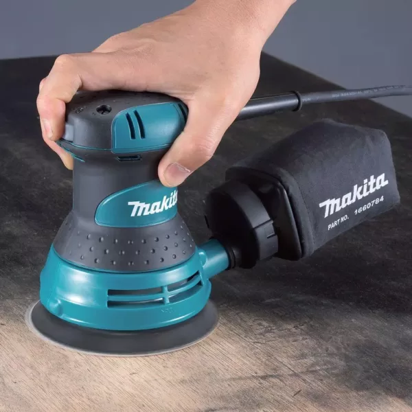 Makita 3 Amp 5 in. Corded Palm Grip Random Orbital Sander with Dust Bag, Hard Case