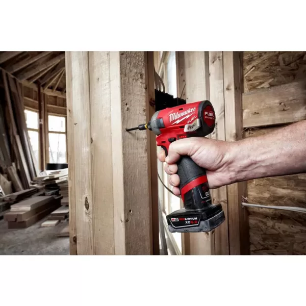 Milwaukee M12 FUEL SURGE 12-Volt Lithium-Ion Brushless Cordless 1/4 in. Hex Impact Driver Compact Kit with  M12 Flood Light