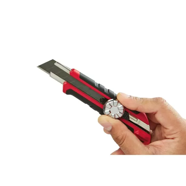 Milwaukee 18 mm Snap-Off Knife with Metal Lock and Precision Cut Blade