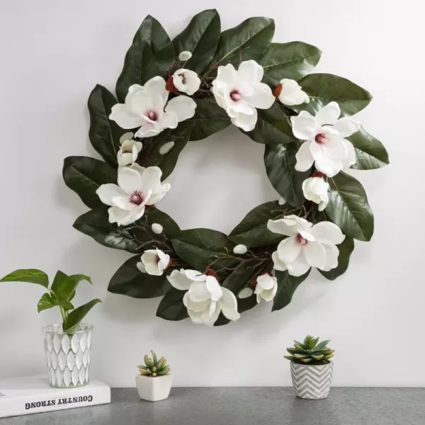 Glitzhome 24 in. Dia Artificial Magnolia Wreath