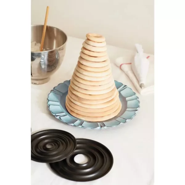 Fox Run 6-Piece Kransekake Mold