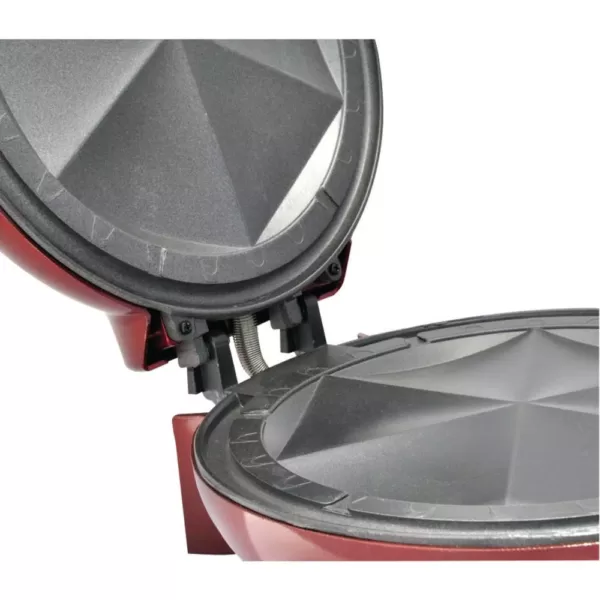 Brentwood Appliances 900 W RED 8" Nonstick Quesadilla Maker