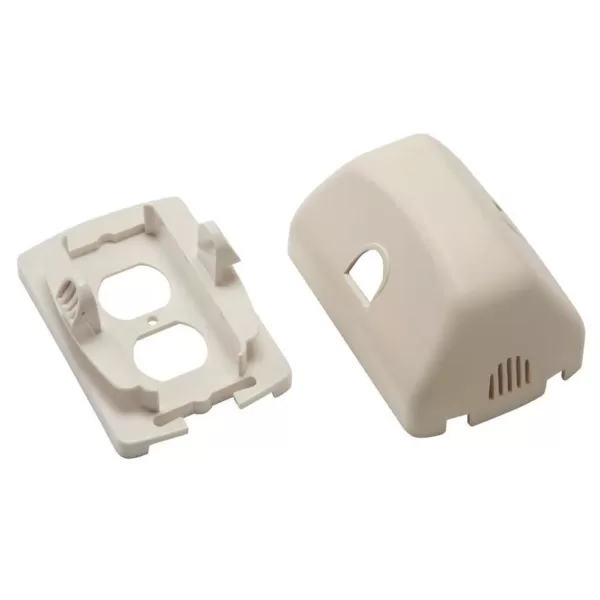 Safety 1st Outlet Cover with Cord Shorterner