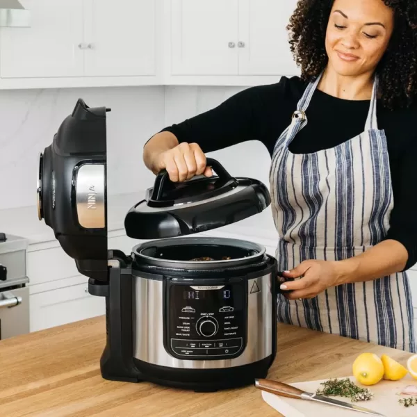 NINJA Foodi Deluxe 8 qt. Black Electric Pressure Cooker and Air Fryer