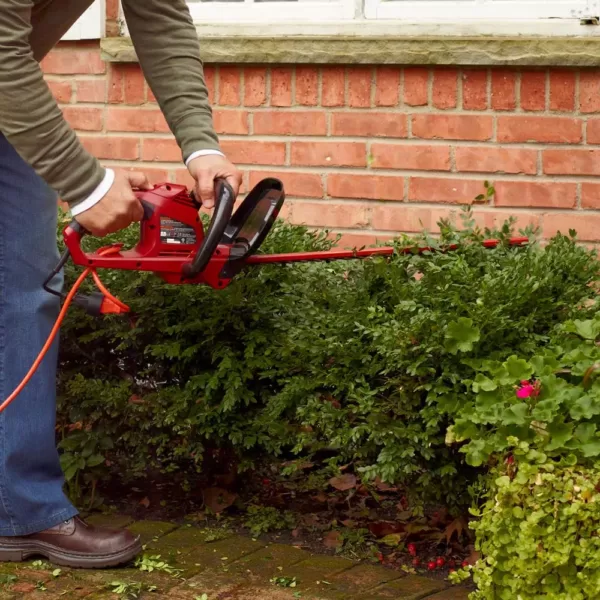 Toro 22 in. 4.0-Amp Electric Corded Hedge Trimmer, Gripped Handle with Dual Action Blades