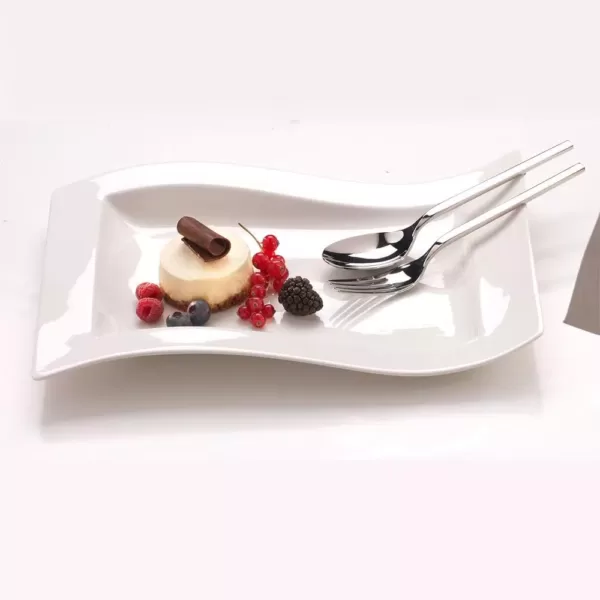 Villeroy & Boch NewWave White Porcelain 19.5 in. Rectangular Platter