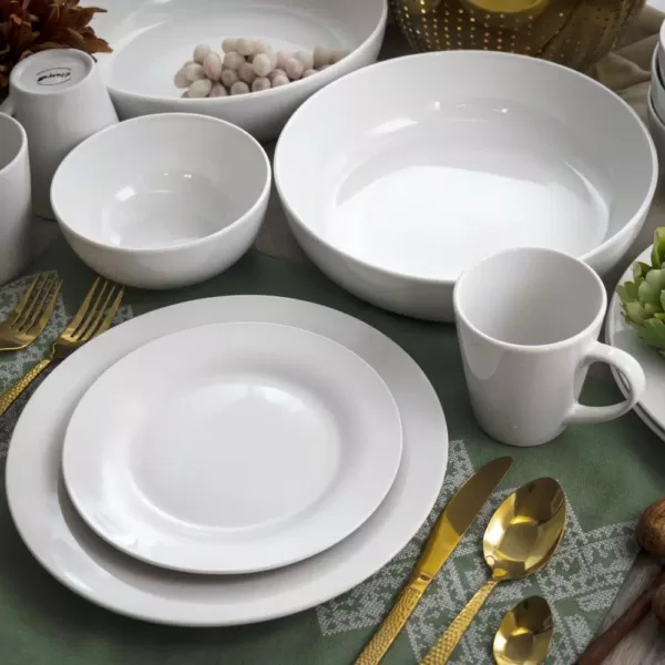 Elama 18-Piece Carey Round White Porcelain Dinnerware Set (Service for 4)