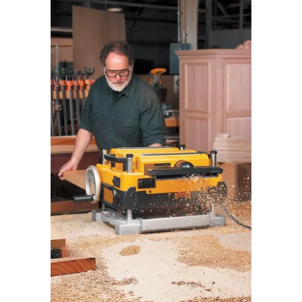 DEWALT 15 Amp Corded 13 in. Planer